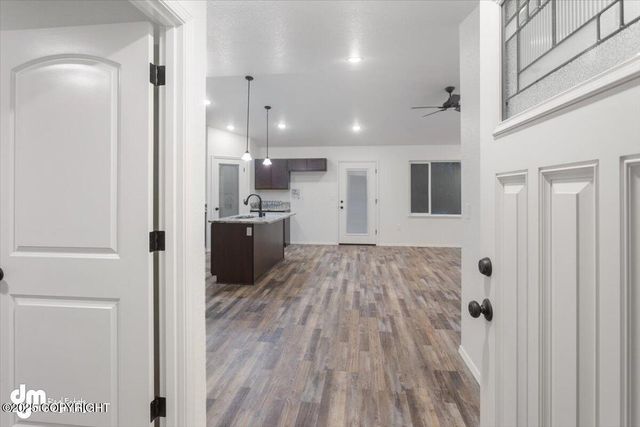 7423 E Obsidian Loop, Wasilla, AK 99654