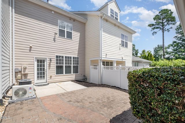 1044 Philpott Drive, Chapel Hill, NC 27517