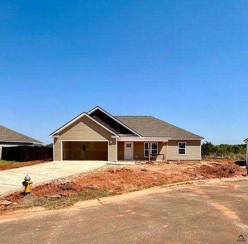 214 Sutton Dr., Perry, GA 31069