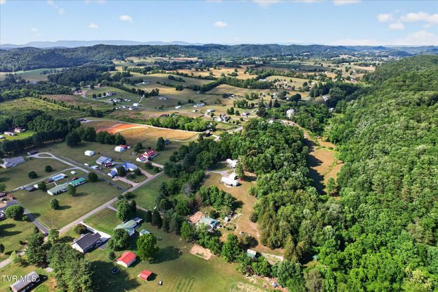 19004 Cleveland Road, Abingdon, VA 24211