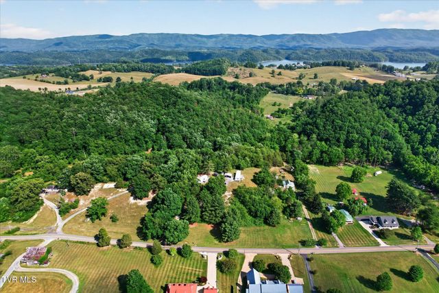 19004 Cleveland Road, Abingdon, VA 24211