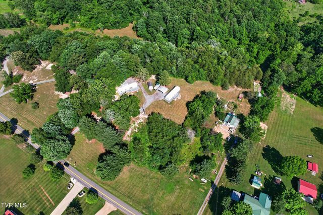19004 Cleveland Road, Abingdon, VA 24211