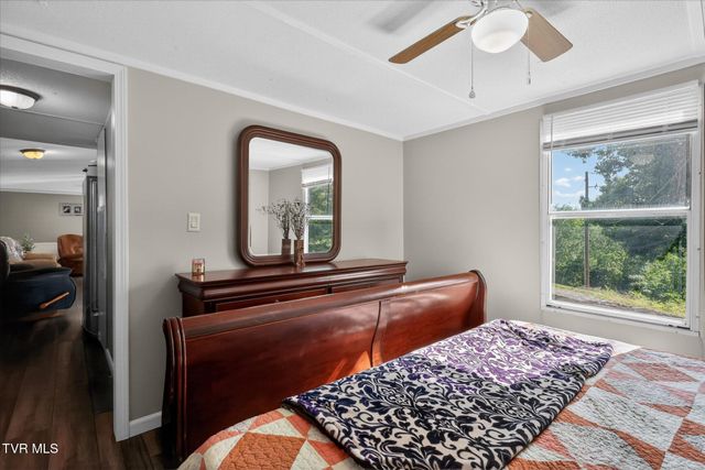 19004 Cleveland Road, Abingdon, VA 24211