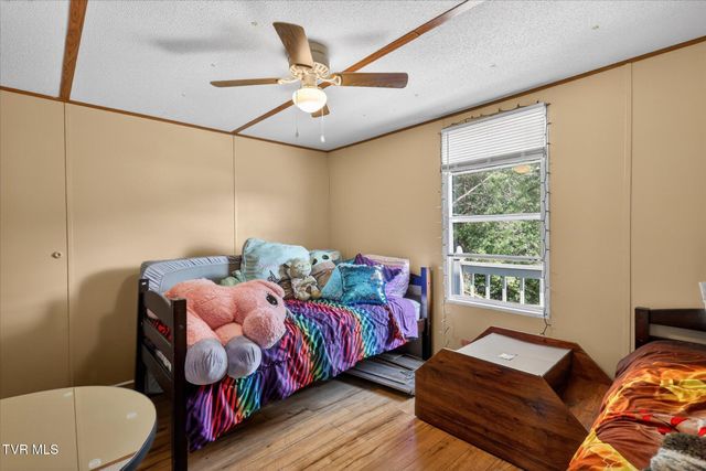 19004 Cleveland Road, Abingdon, VA 24211
