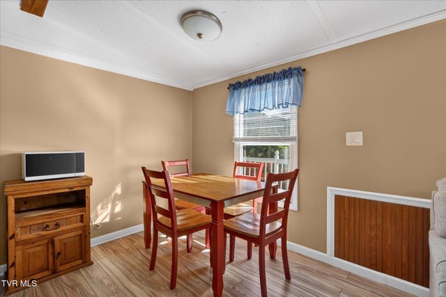 19004 Cleveland Road, Abingdon, VA 24211