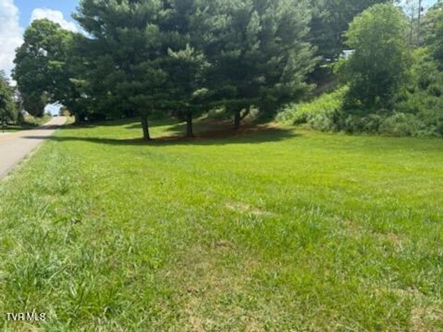 19004 Cleveland Road, Abingdon, VA 24211