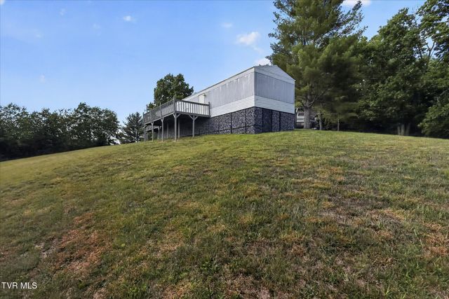 19004 Cleveland Road, Abingdon, VA 24211