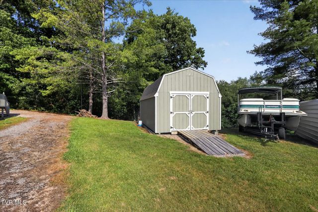 19004 Cleveland Road, Abingdon, VA 24211