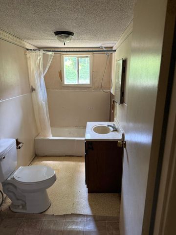 1007 3rd Street, South Pittsburg, TN 37380