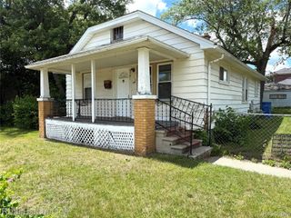 5751 DREXEL Street, Dearborn Heights, MI 48127