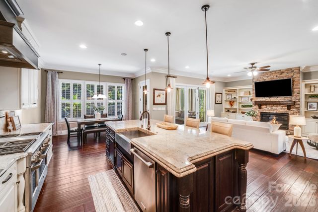 126 Forsythia Lane, Tega Cay, SC 29708