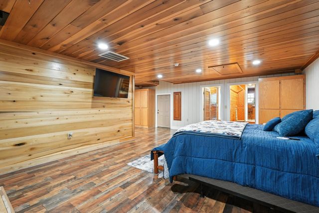 1880 Clydeton Rd, Waverly, TN 37185