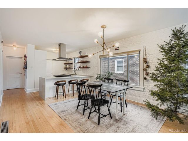 3216 N Vine St, Denver, CO 80205