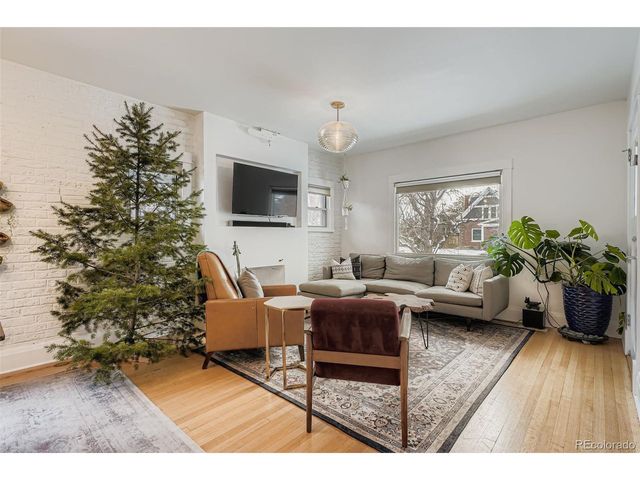 3216 N Vine St, Denver, CO 80205