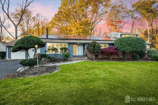1066 Allenwood Drive, Plainfield, NJ 07060
