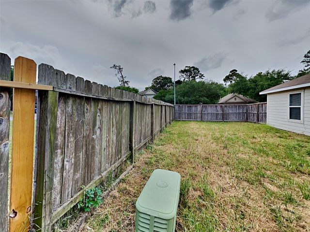 2322 Old Ox Road, Spring, TX 77386