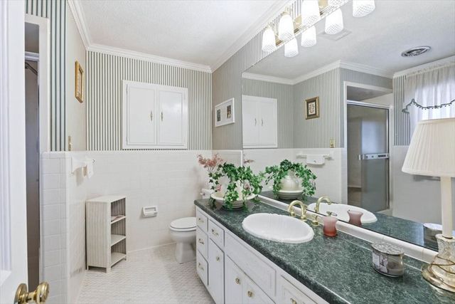 203 Auburn Drive, Dalton, GA 30720