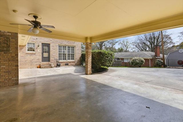 203 Auburn Drive, Dalton, GA 30720