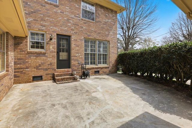 203 Auburn Drive, Dalton, GA 30720