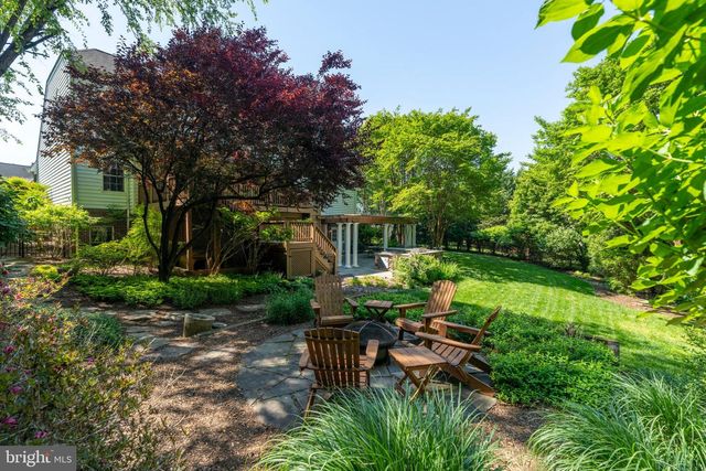 2006 CRANBOURNE RD, Lutherville Timonium, MD 21093