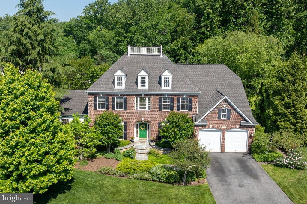 2006 CRANBOURNE RD, Lutherville Timonium, MD 21093