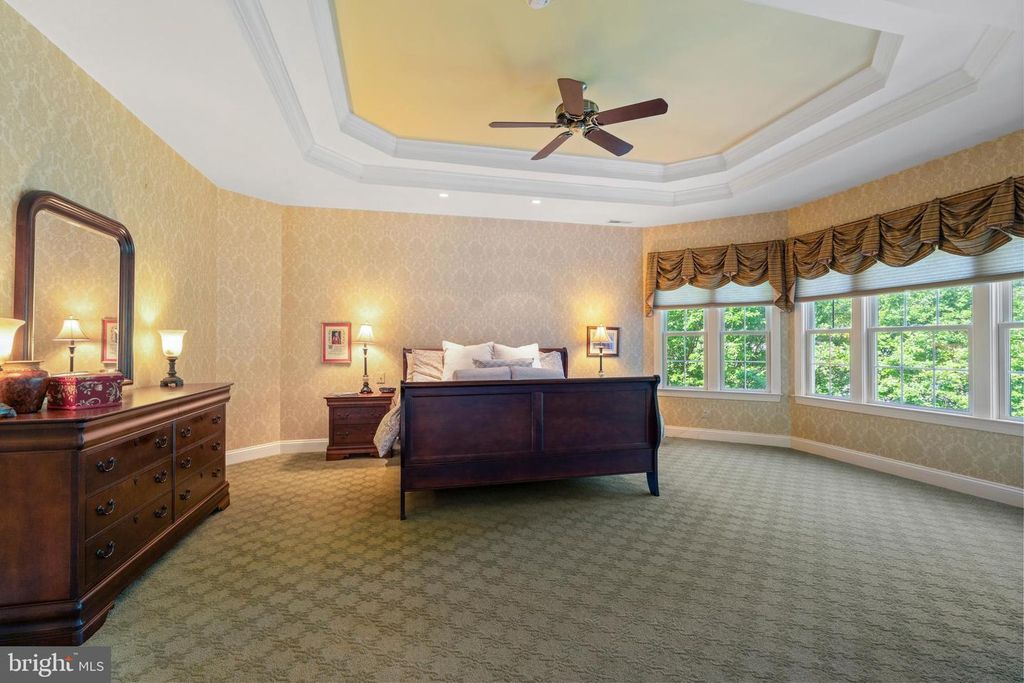 Image 32 of property listing at 2006 CRANBOURNE RD, Lutherville Timonium, MD 21093