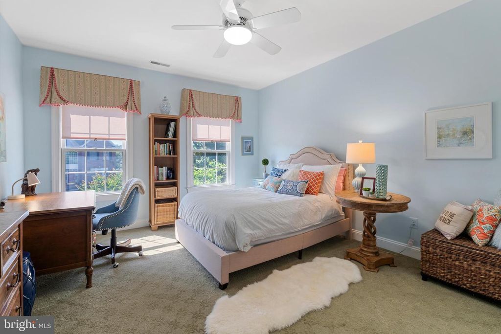 Image 42 of property listing at 2006 CRANBOURNE RD, Lutherville Timonium, MD 21093