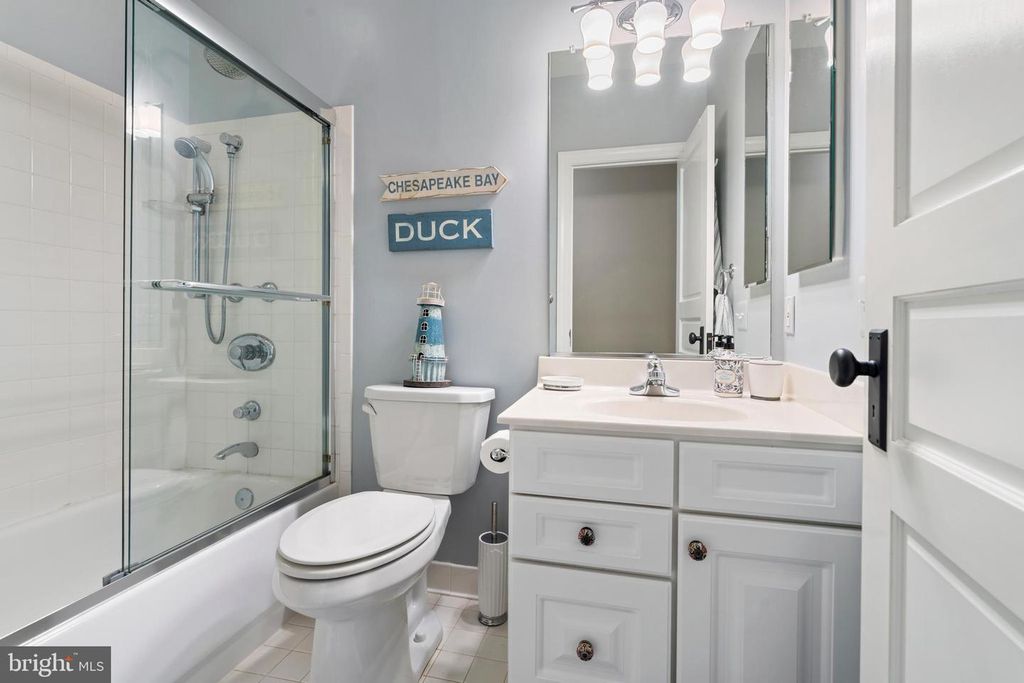Image 55 of property listing at 2006 CRANBOURNE RD, Lutherville Timonium, MD 21093