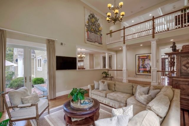 85 Mosle Rd, Peapack Gladstone Boro, NJ 07934
