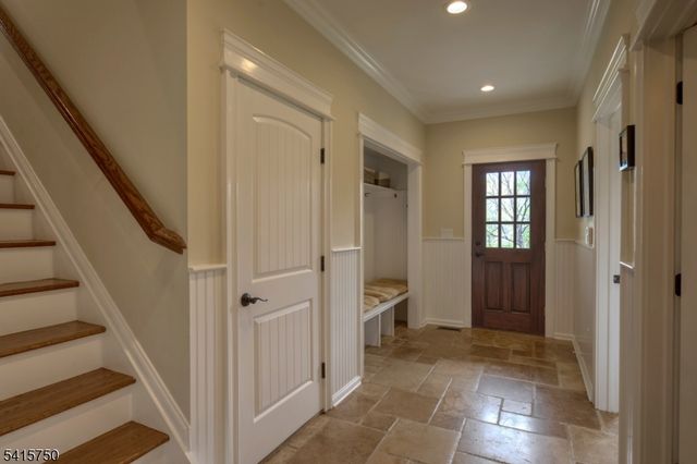 85 Mosle Rd, Peapack Gladstone Boro, NJ 07934