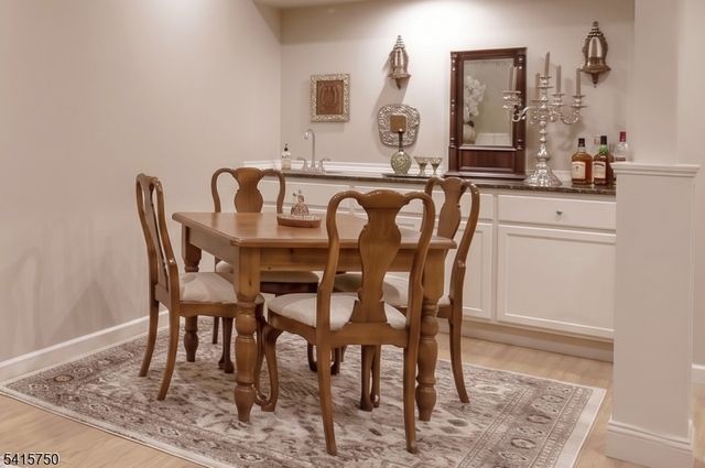 85 Mosle Rd, Peapack Gladstone Boro, NJ 07934