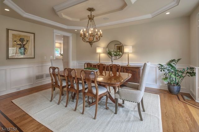 85 Mosle Rd, Peapack Gladstone Boro, NJ 07934