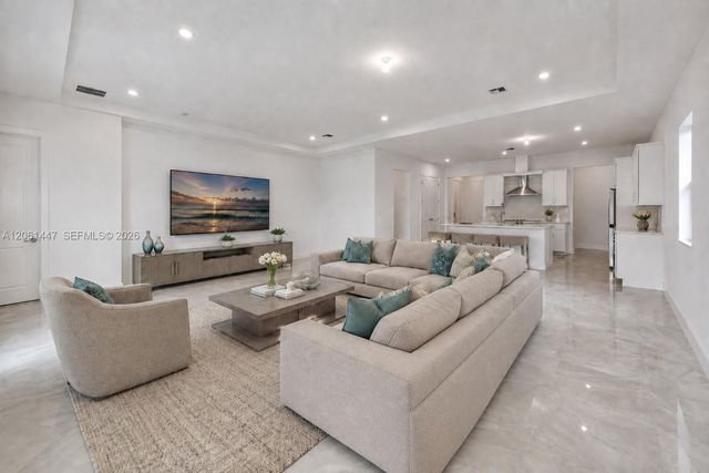 2671 NW 87th Terrace, Cooper City, FL 33024