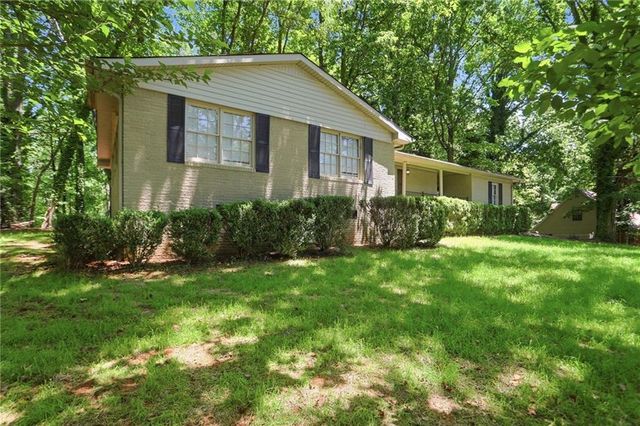 3082 Lake Ranch Drive, Gainesville, GA 30506