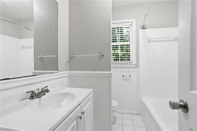 3082 Lake Ranch Drive, Gainesville, GA 30506