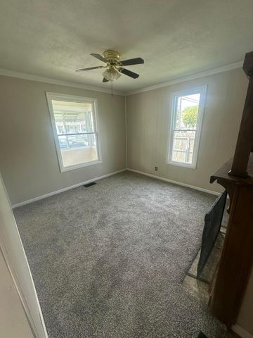 600 N Maple Street, Lancaster, OH 43130