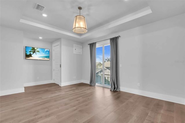 506 LAUREL PARK DRIVE 506, Sarasota, FL 34236