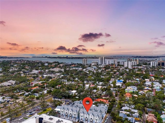 506 LAUREL PARK DRIVE 506, Sarasota, FL 34236