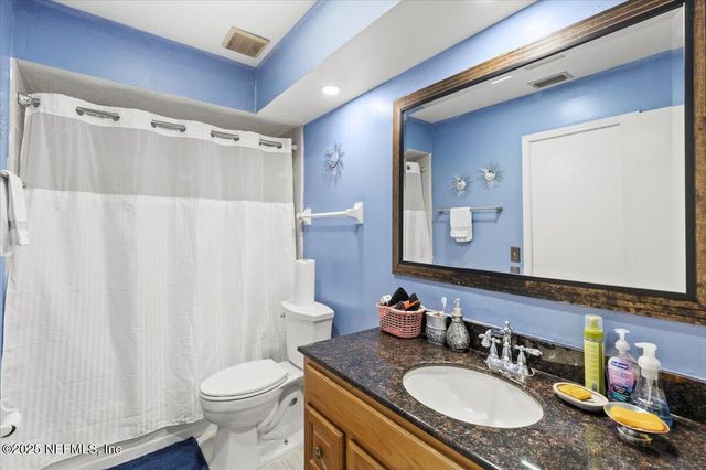5548 MARATHON Parkway, Jacksonville, FL 32244