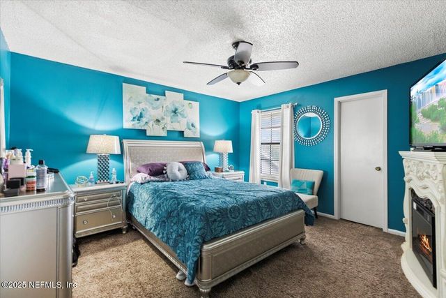 5548 MARATHON Parkway, Jacksonville, FL 32244