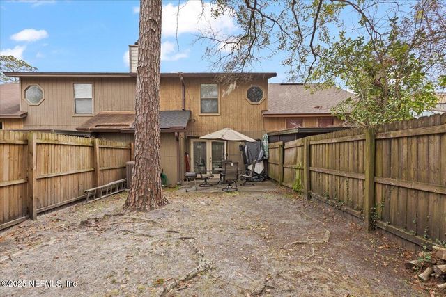 5548 MARATHON Parkway, Jacksonville, FL 32244