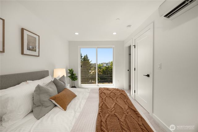 3852 Carr Place N, Seattle, WA 98103