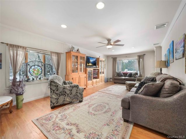50 Klein Avenue, West Nyack, NY 10994