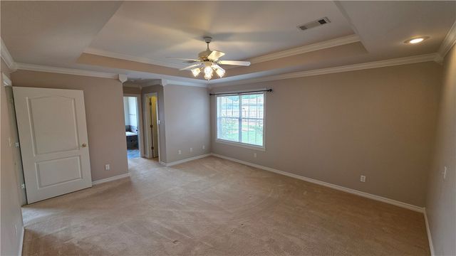 2415 W 8th Street, Russellville, AR 72801