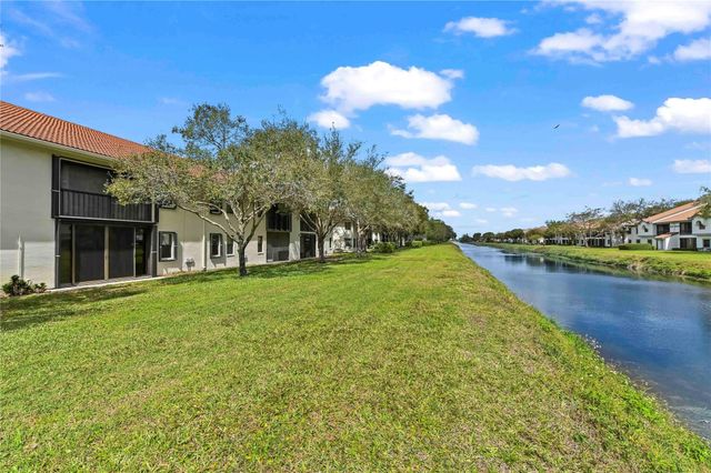 9716 Sills Drive 103, Boynton Beach, FL 33437