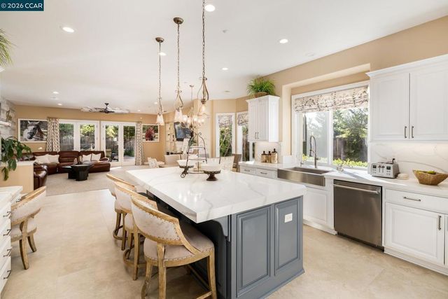 3432 Ashbourne Cir, San Ramon, CA 94583