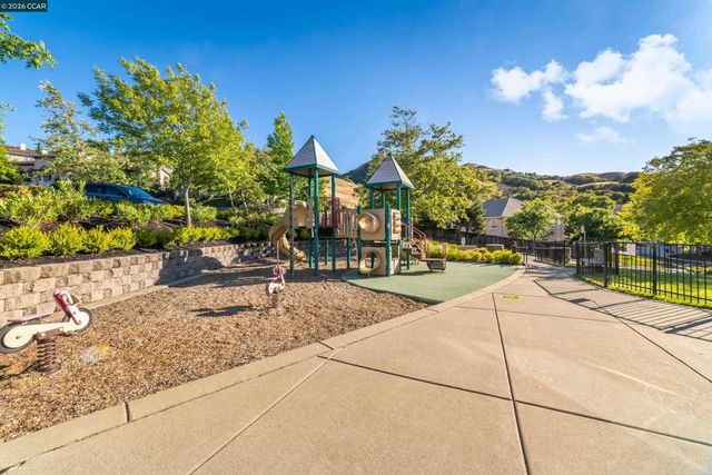 3432 Ashbourne Cir, San Ramon, CA 94583