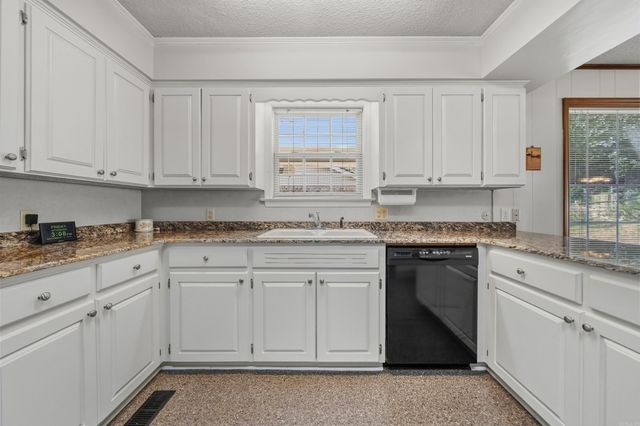 204 Alta Vista, Hot Springs, AR 71913