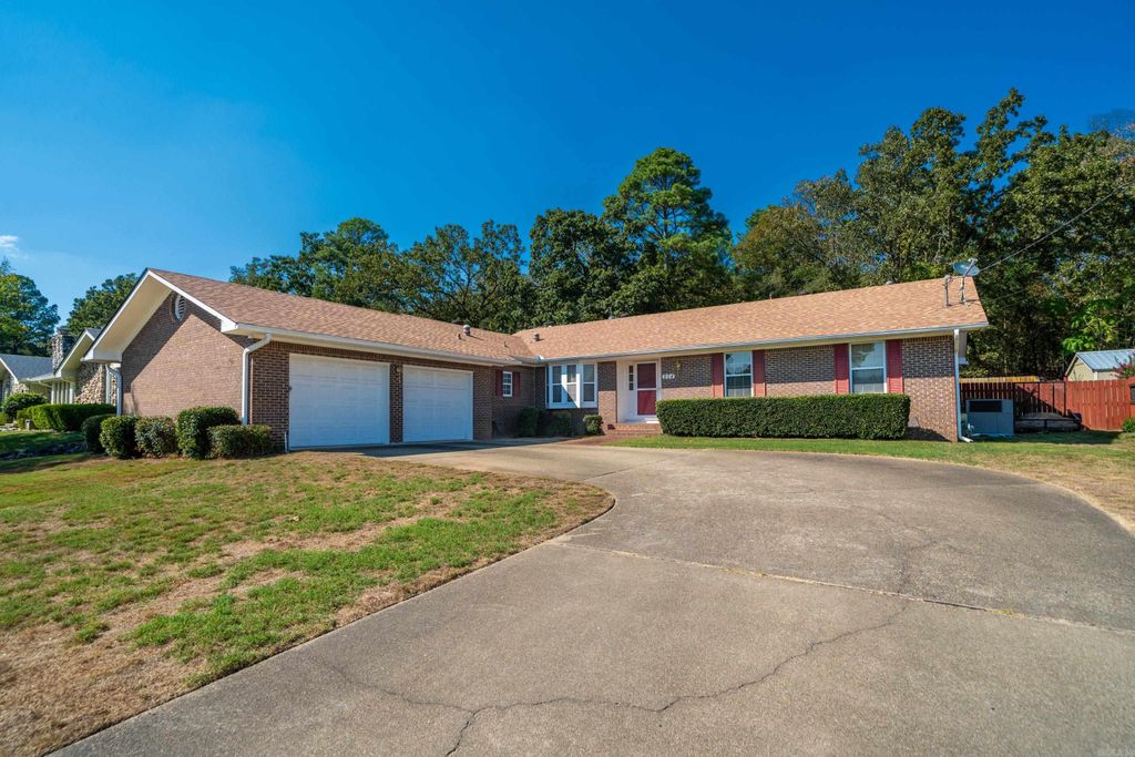 204 Alta Vista, Hot Springs, AR 71913