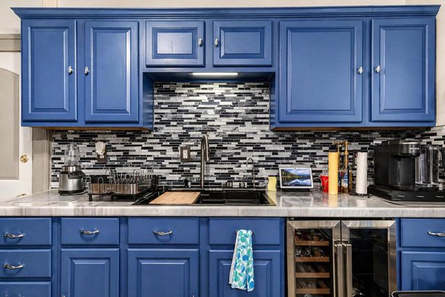 2534 N 46th STREET, Milwaukee, WI 53210